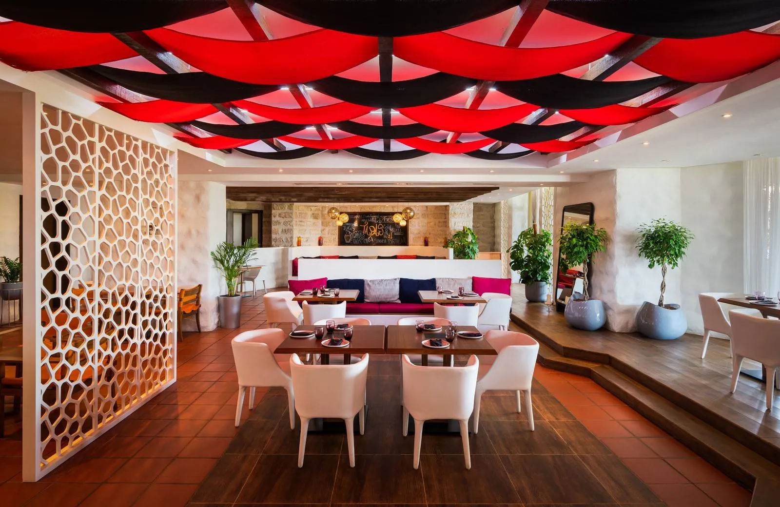 JA Lake View Hotel 5*