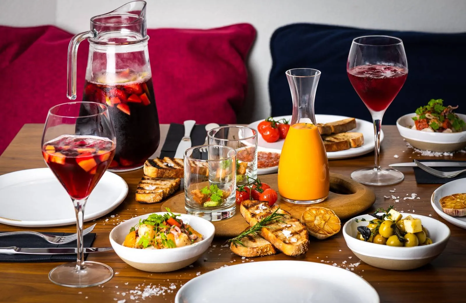 JA Lake View Hotel 5*