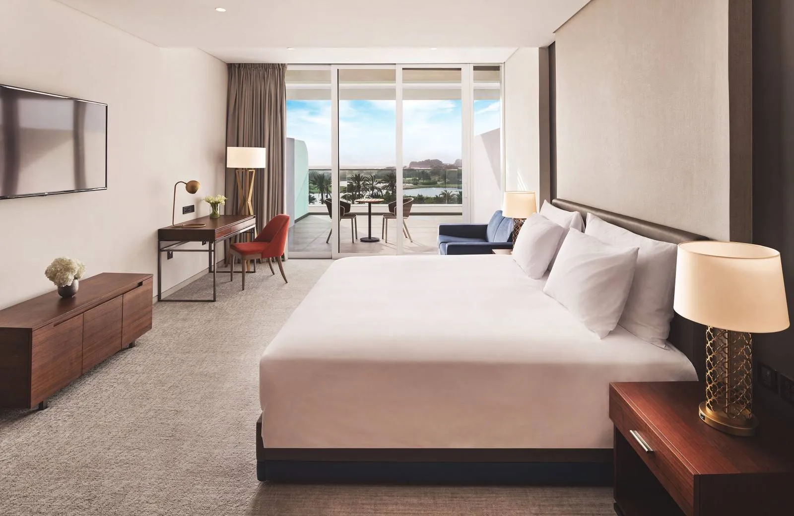 JA Lake View Hotel 5*