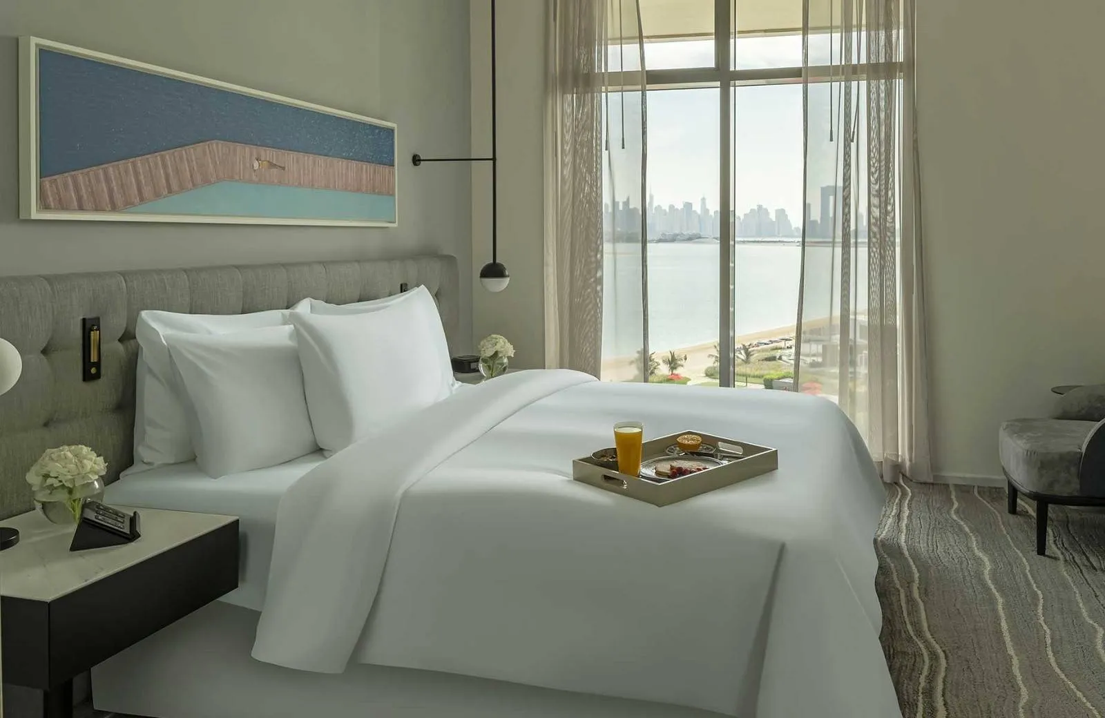 Th8 Palm Dubai Beach Resort Vignette Collection 5*