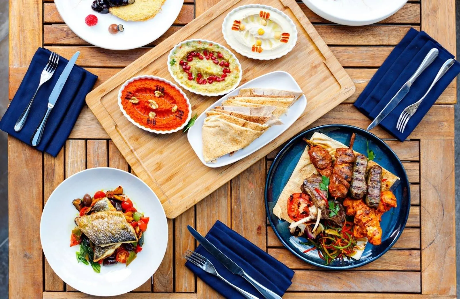 Hilton Dubai Al Habtoor City 5*