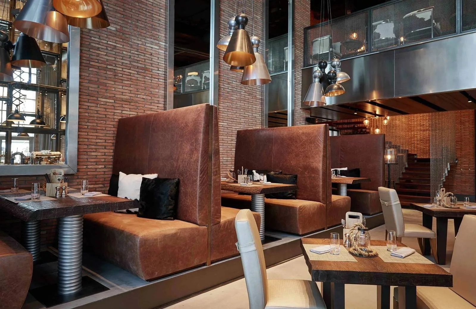 Hilton Dubai Al Habtoor City 5*