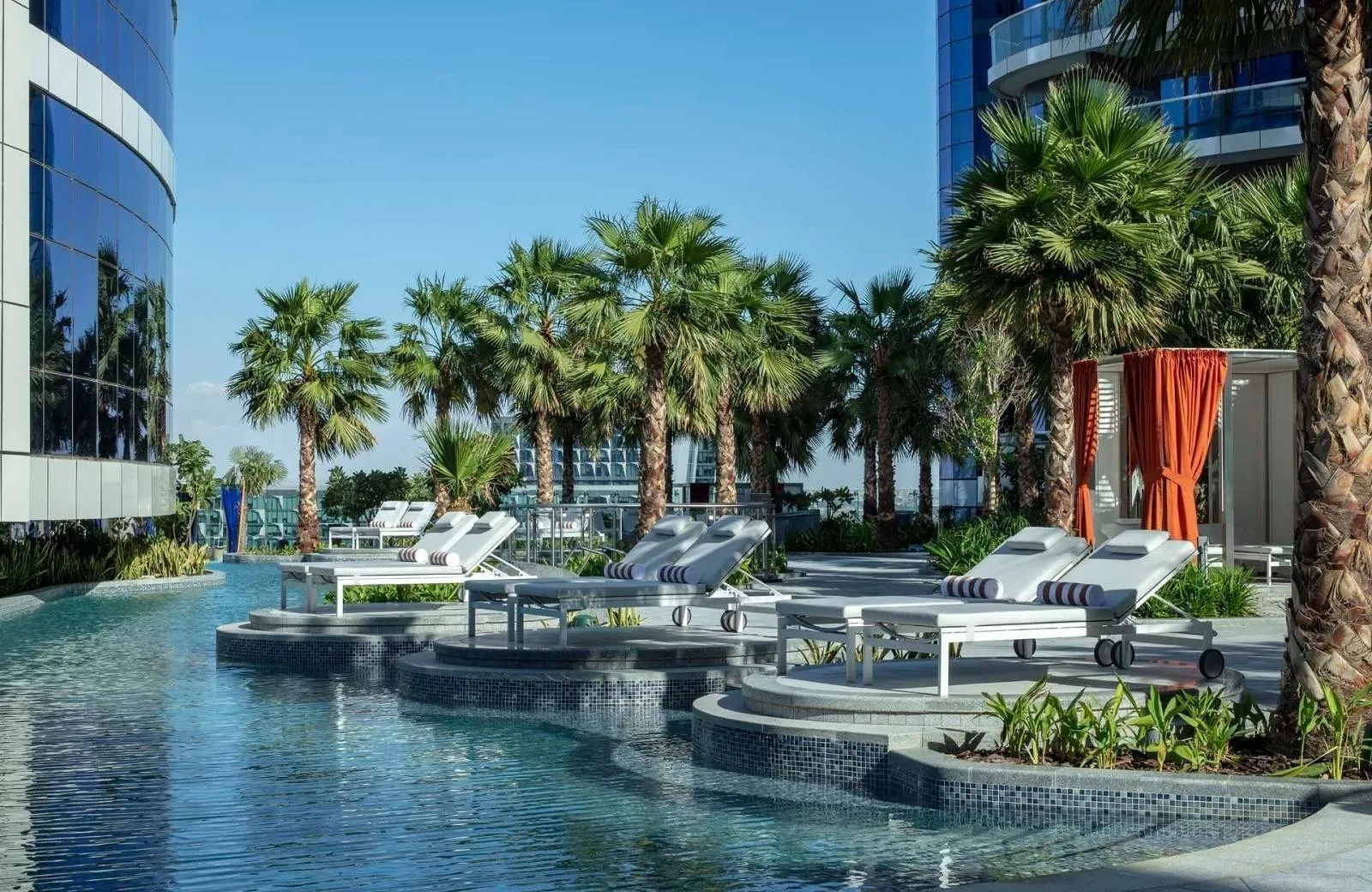 Paramount Hotel Dubai 5*