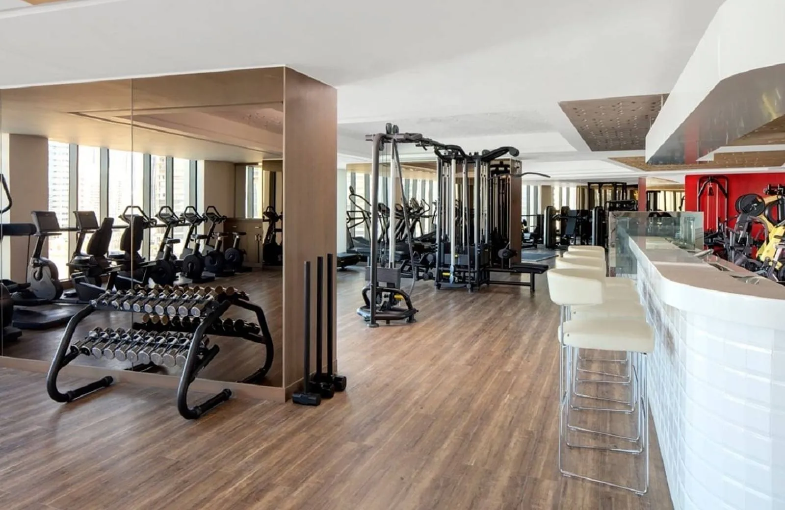 Paramount Hotel Dubai 5*