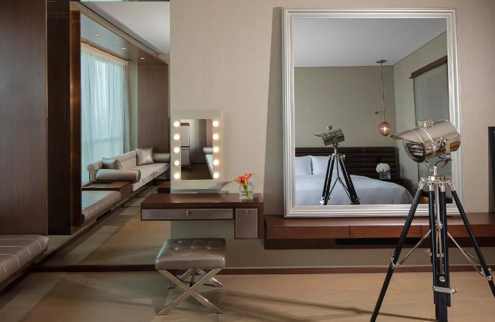 Paramount Hotel Dubai 5*