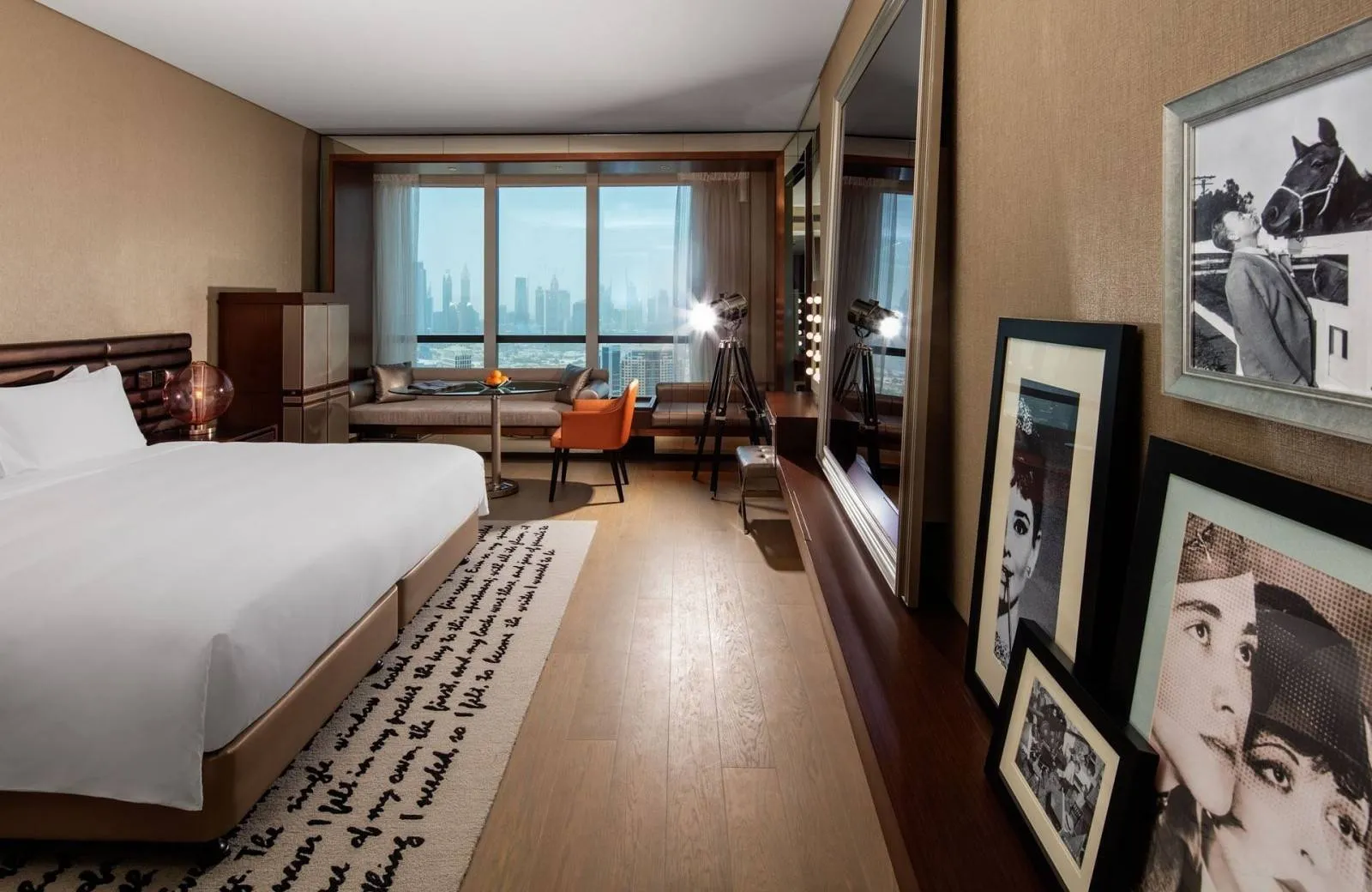 Paramount Hotel Dubai 5*