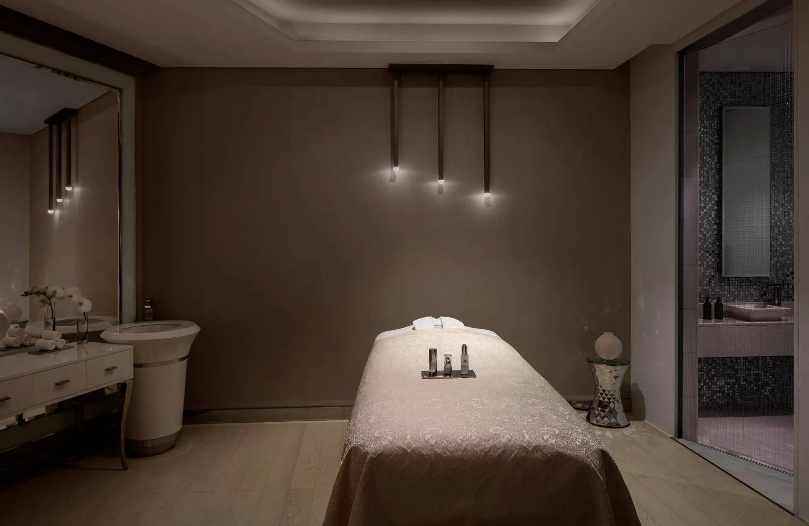 Paramount Hotel Dubai 5*