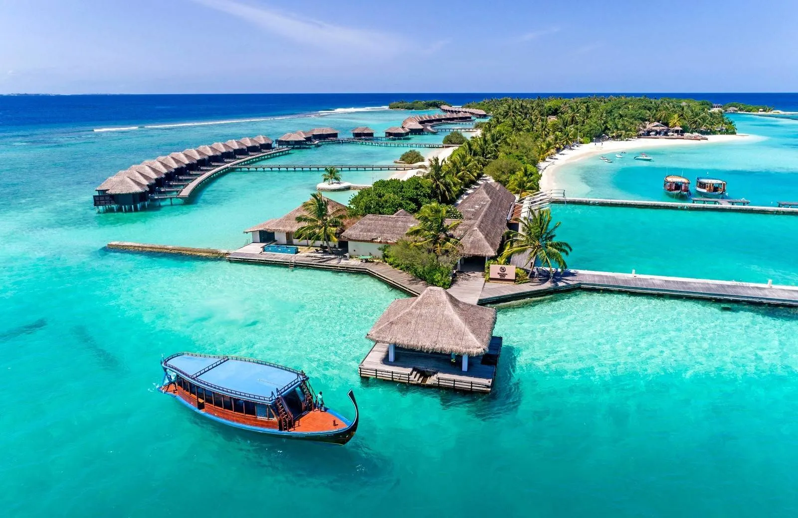 Sheraton Maldives Full Moon Resort & Spa 5*