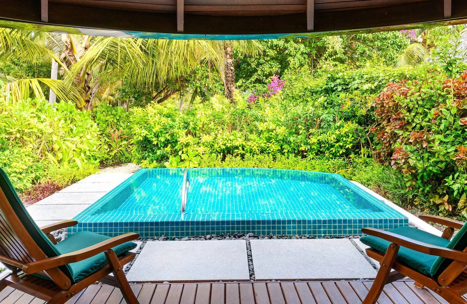 Sheraton Maldives Full Moon Resort & Spa 5*