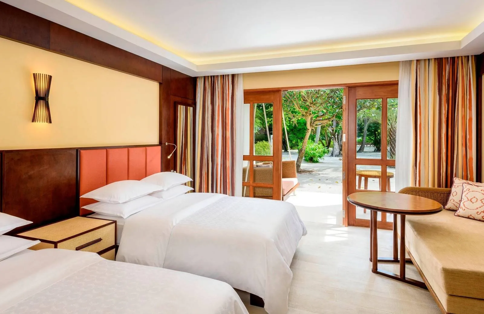 Sheraton Maldives Full Moon Resort & Spa 5*