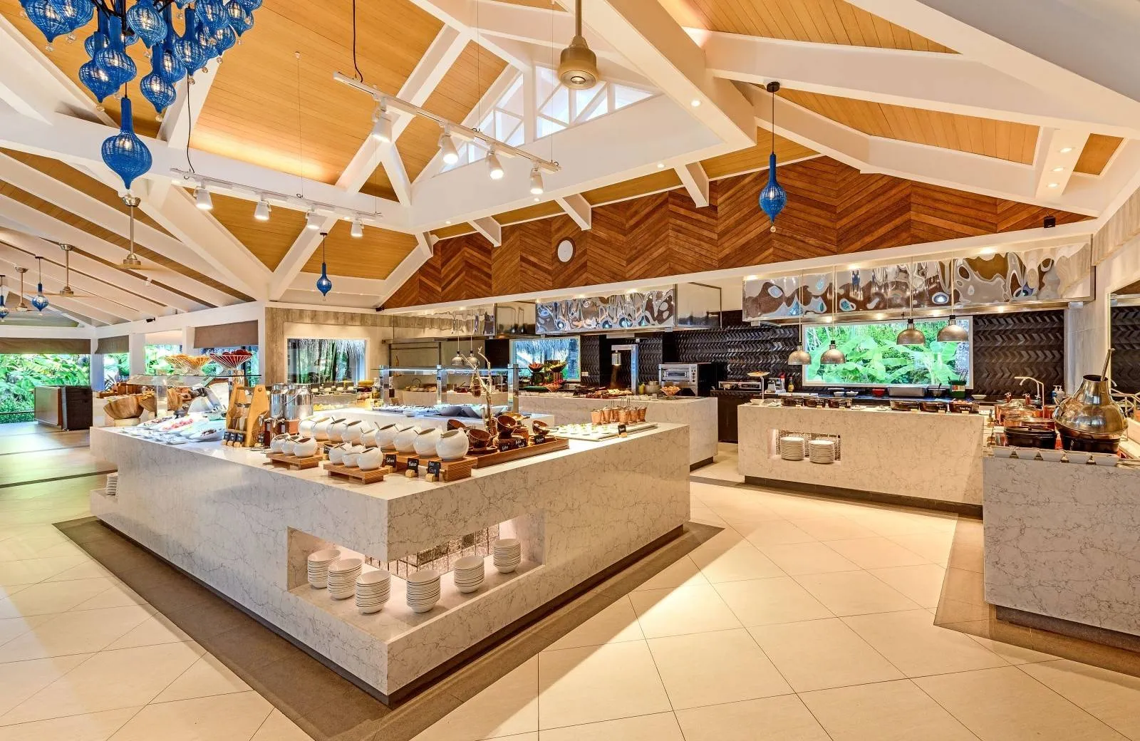 Sheraton Maldives Full Moon Resort & Spa 5*