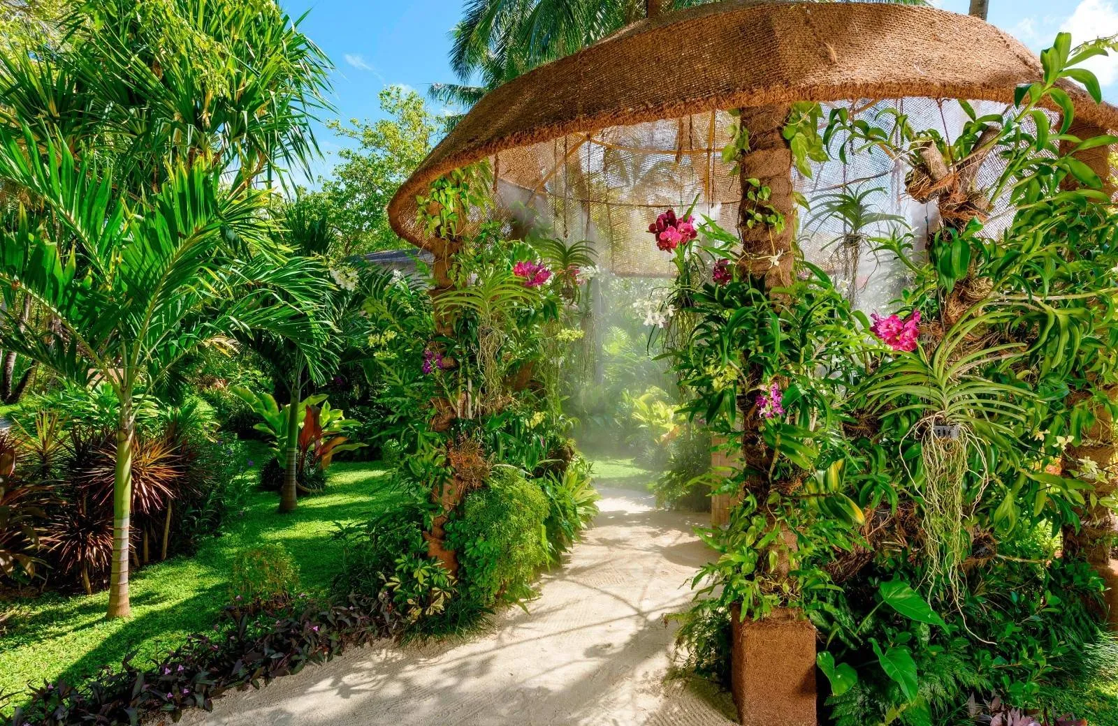 Sheraton Maldives Full Moon Resort & Spa 5*