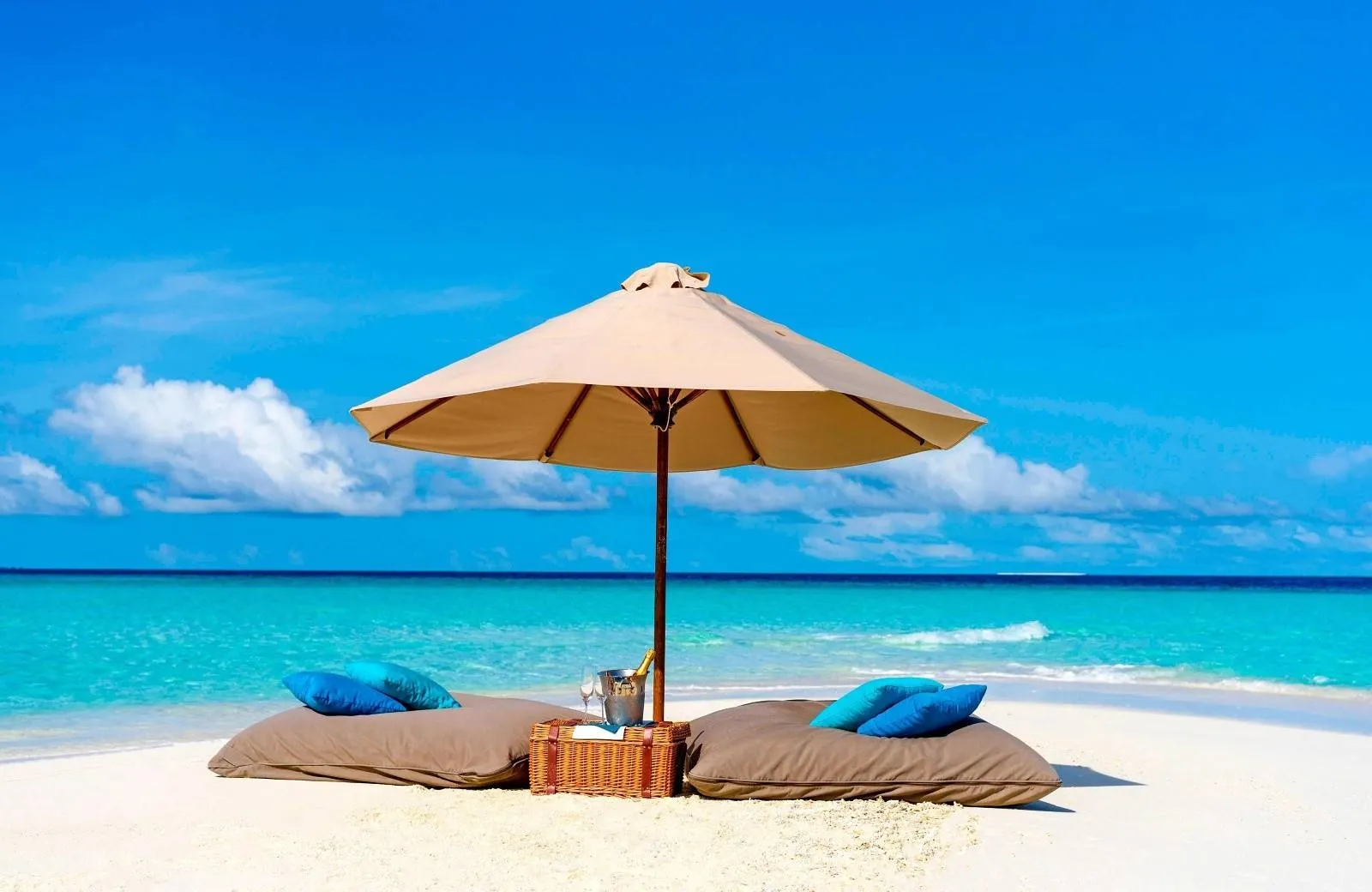 Sheraton Maldives Full Moon Resort & Spa 5*