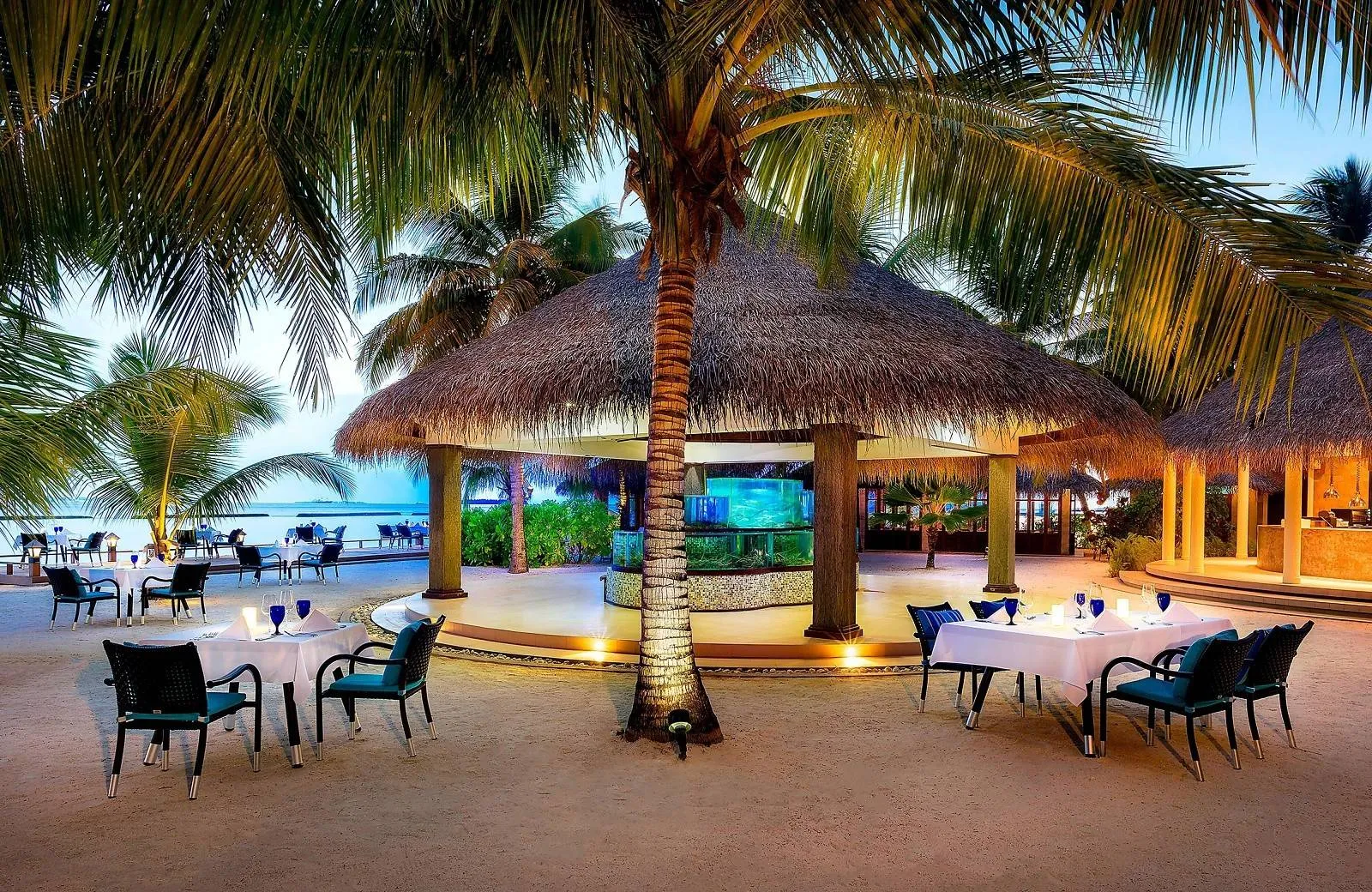 Sheraton Maldives Full Moon Resort & Spa 5*