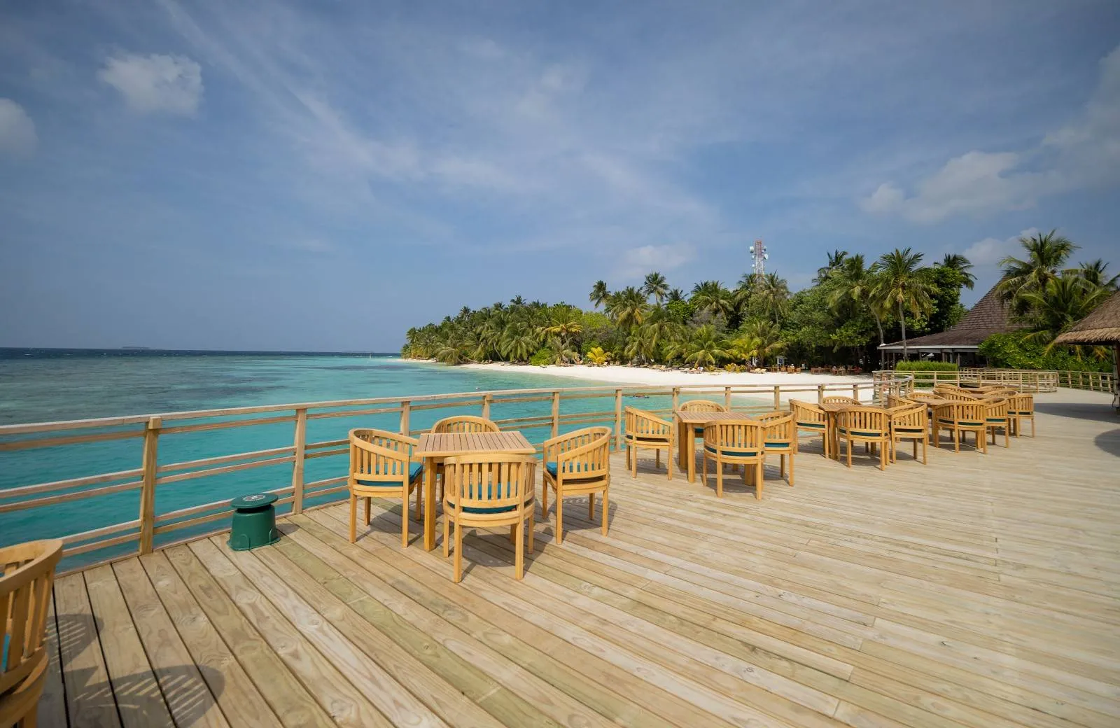 Bandos Maldives 4*