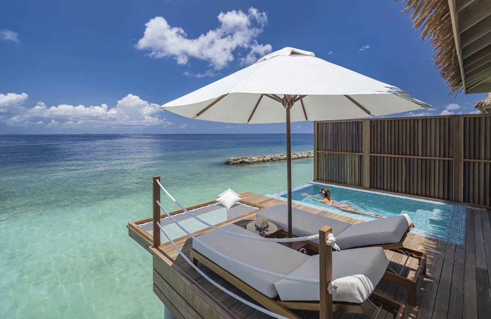 Bandos Maldives 4*