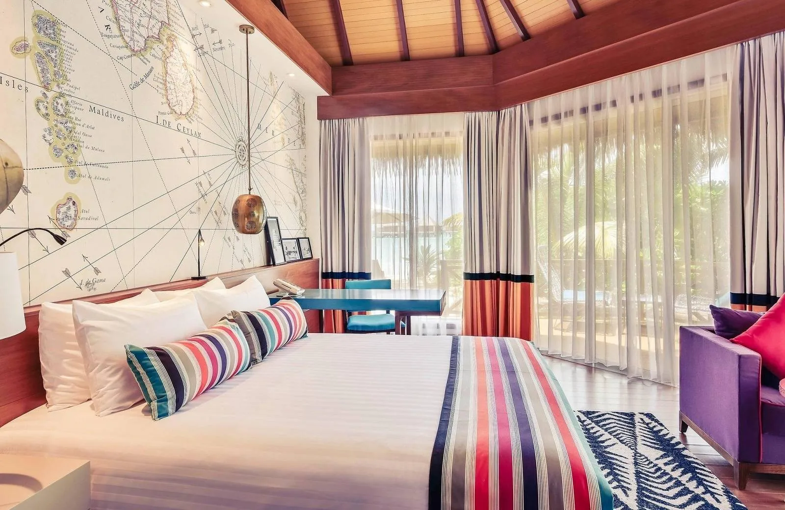 Mercure Maldives Kooddoo Resort 4*