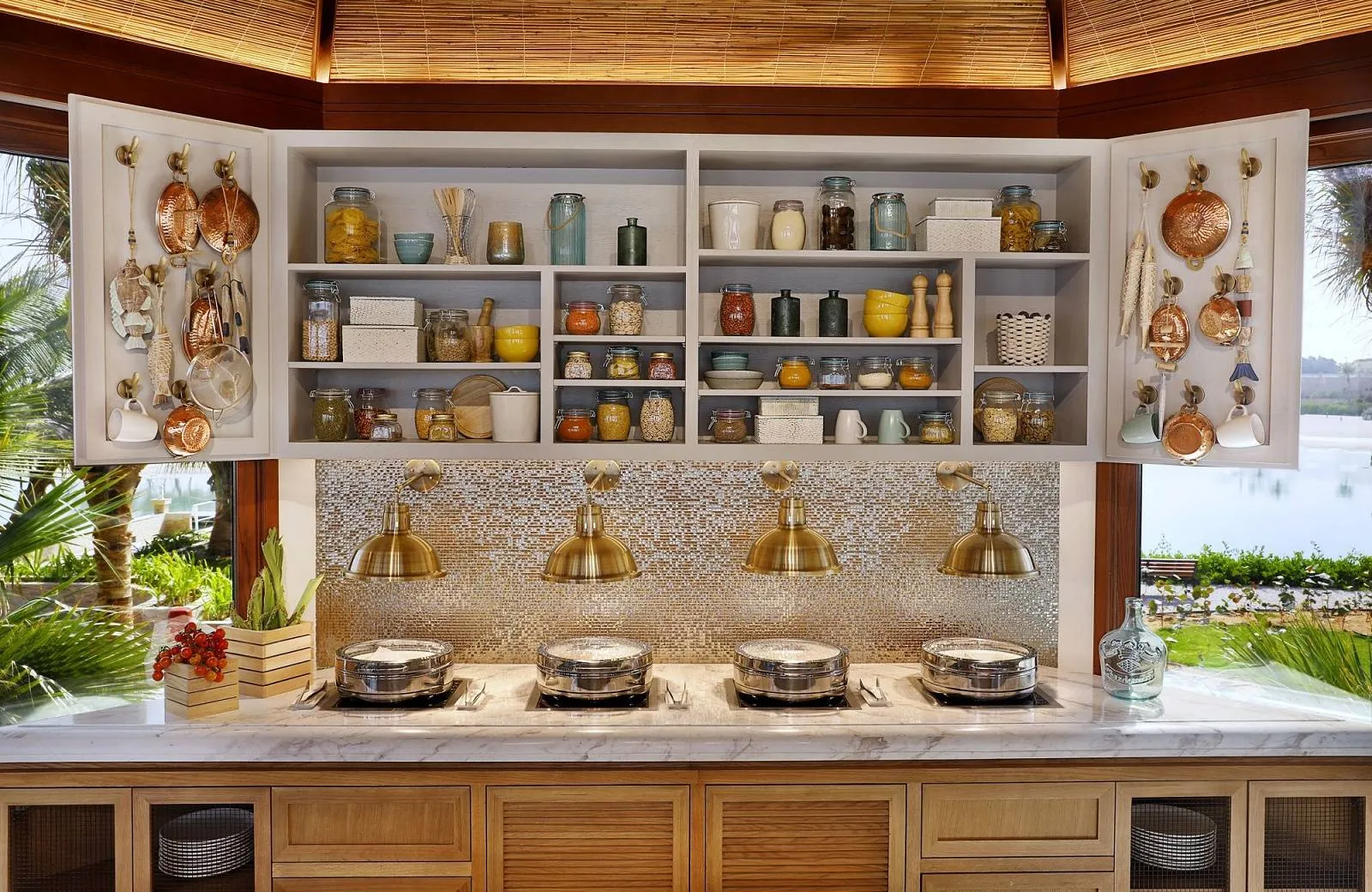 The Ritz-Carlton Ras Al Khaimah, Al Hamra Beach 5*