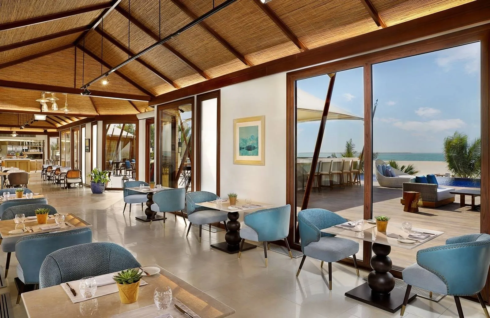 The Ritz-Carlton Ras Al Khaimah, Al Hamra Beach 5*