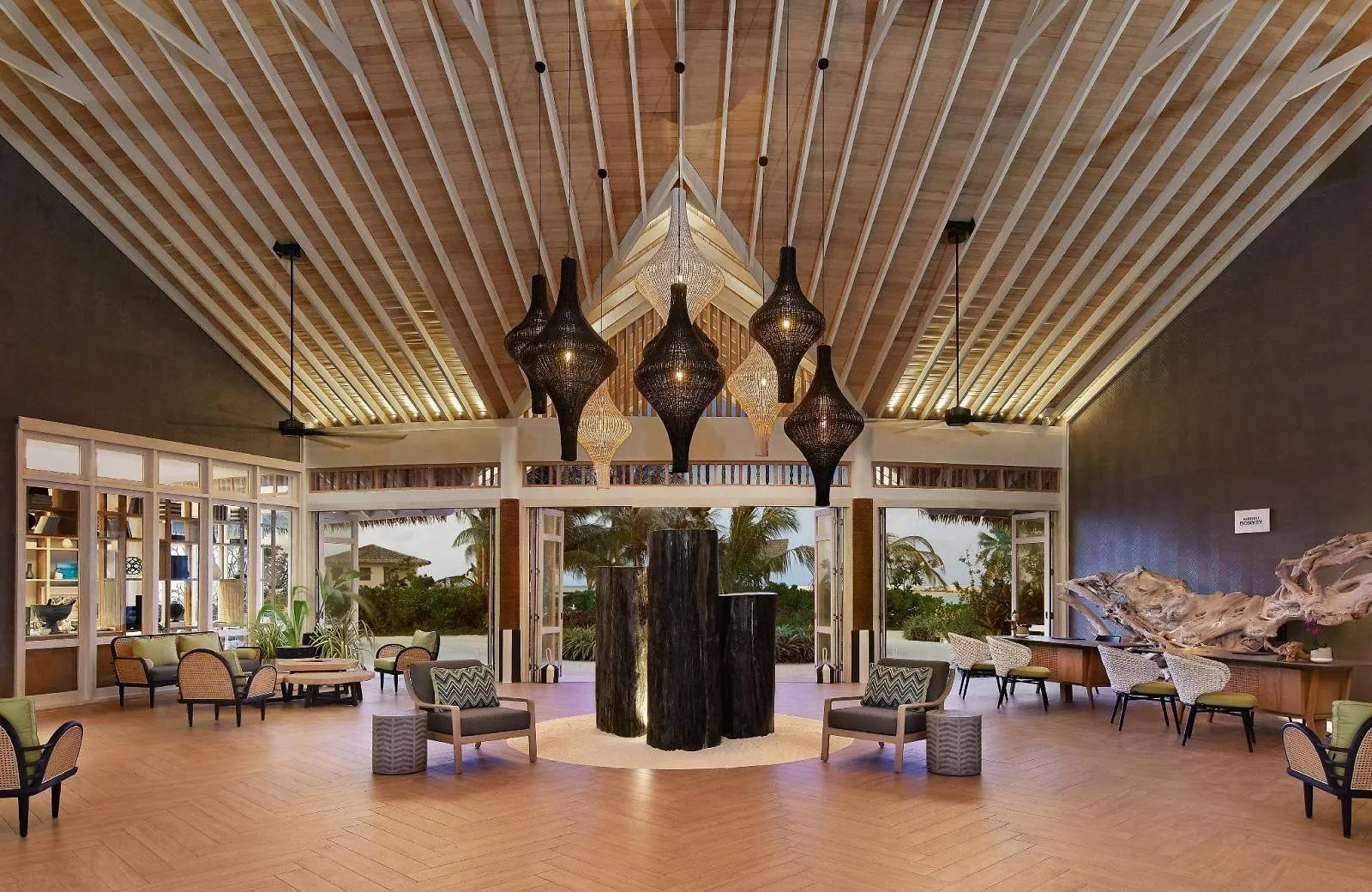 Le Méridien Maldives Resort & Spa 5*