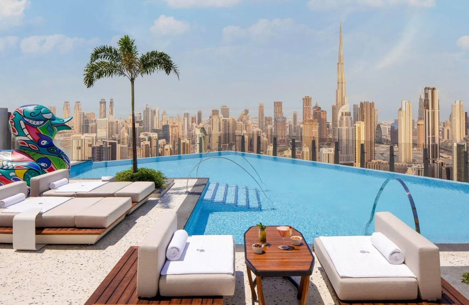 SLS Hotel & Residences Dubai 5*
