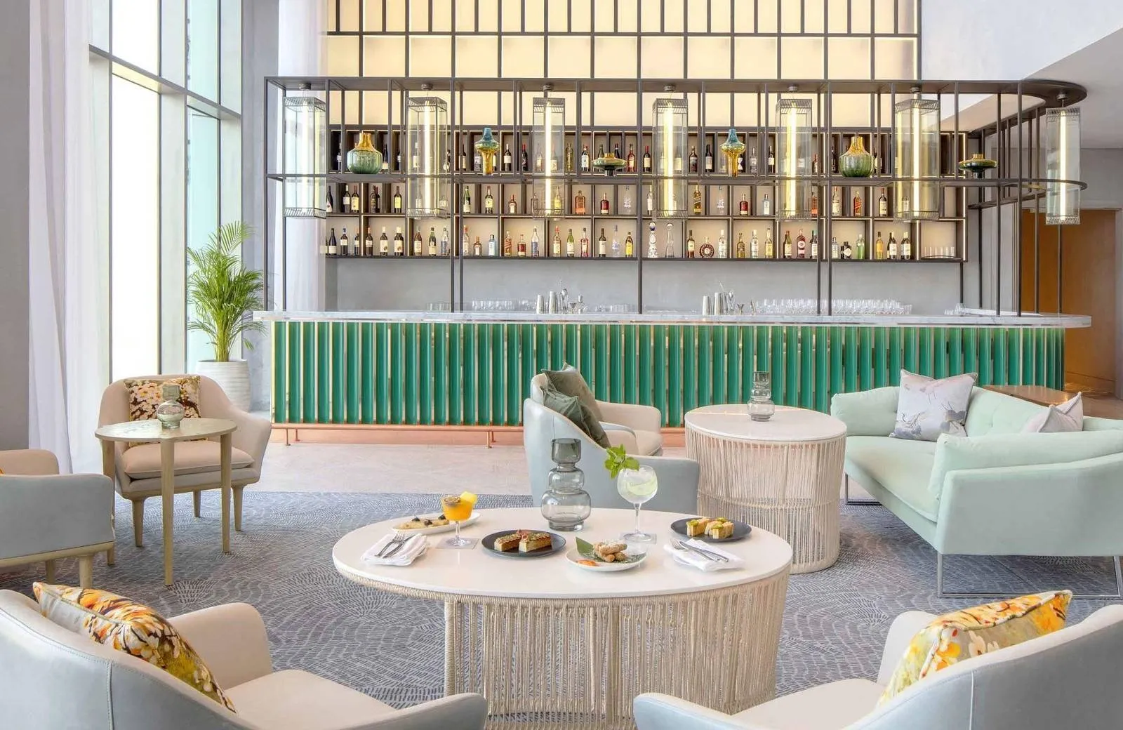 SLS Hotel & Residences Dubai 5*