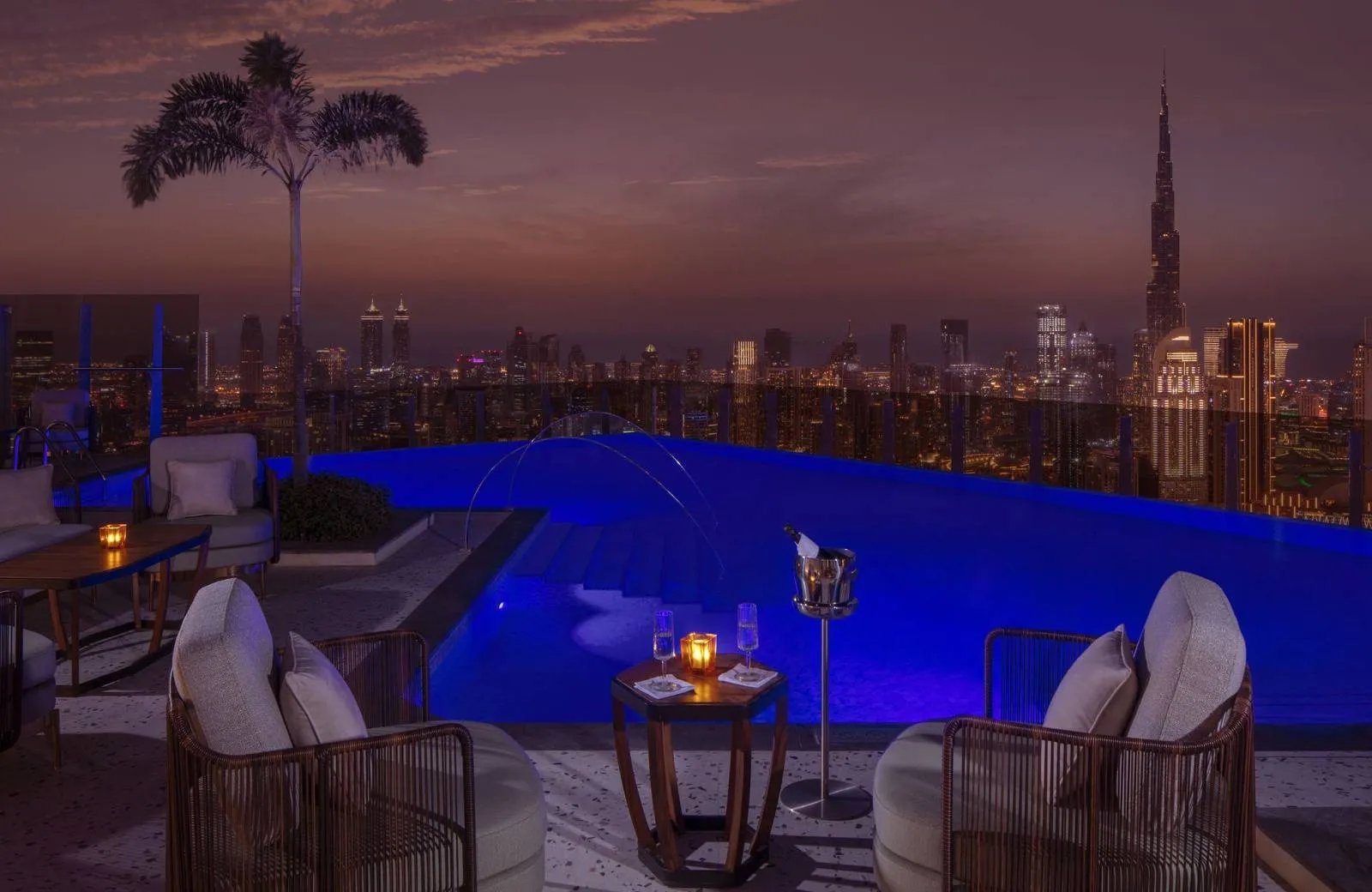 SLS Hotel & Residences Dubai 5*