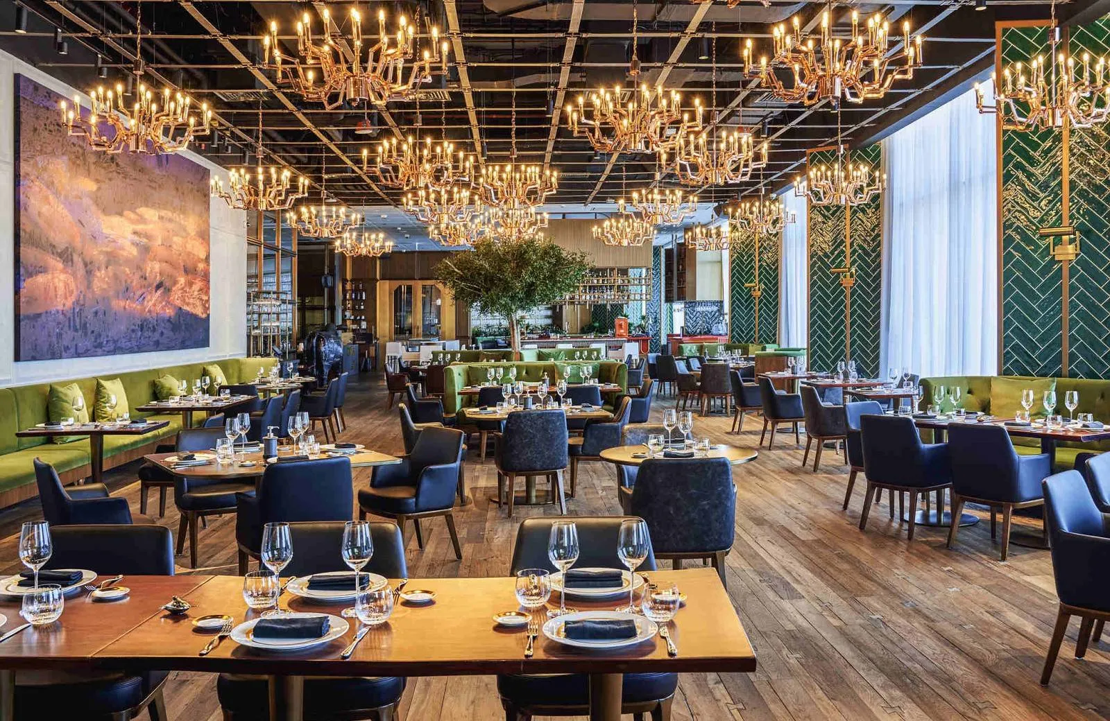 SLS Hotel & Residences Dubai 5*