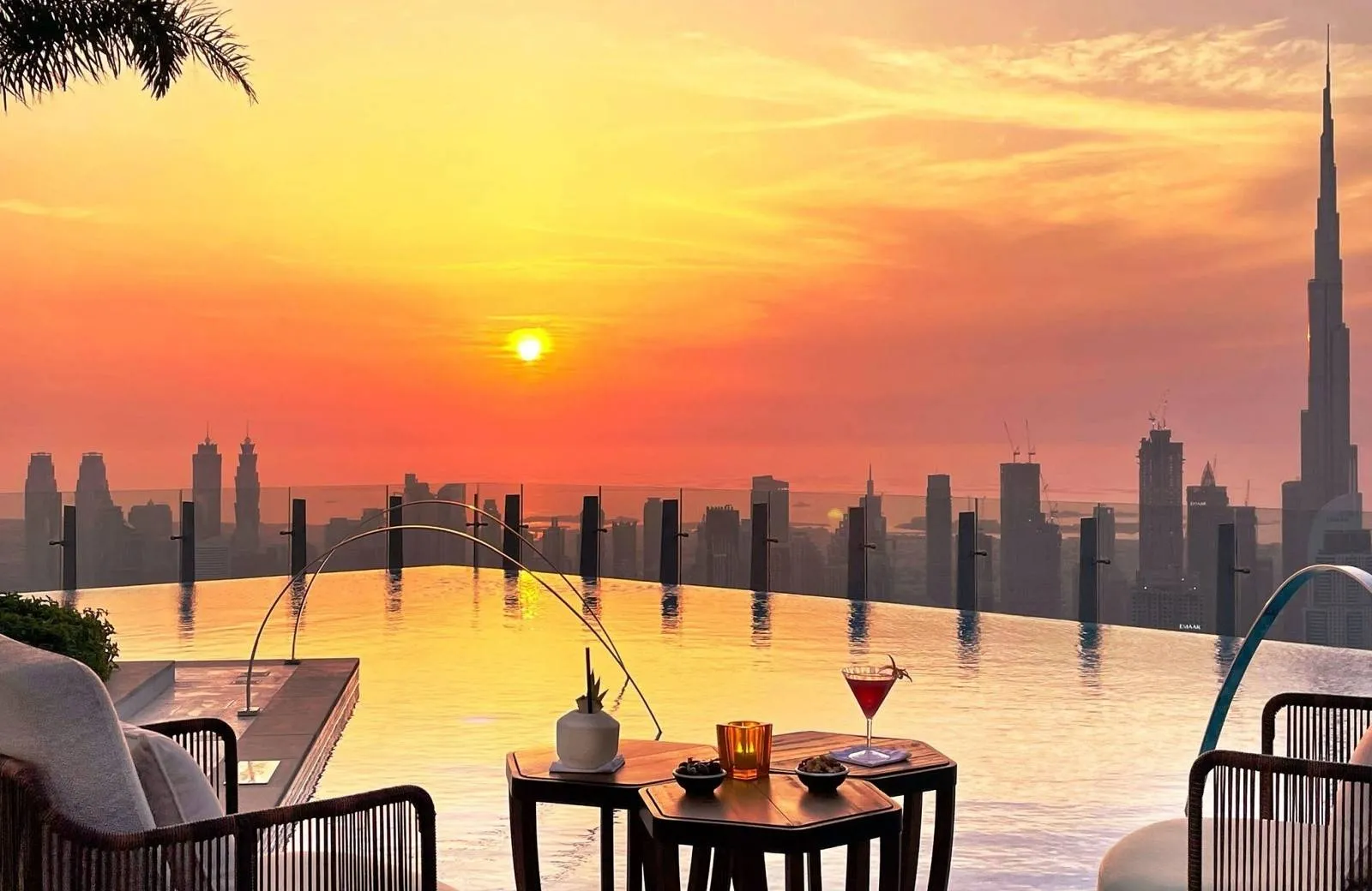 SLS Hotel & Residences Dubai 5*