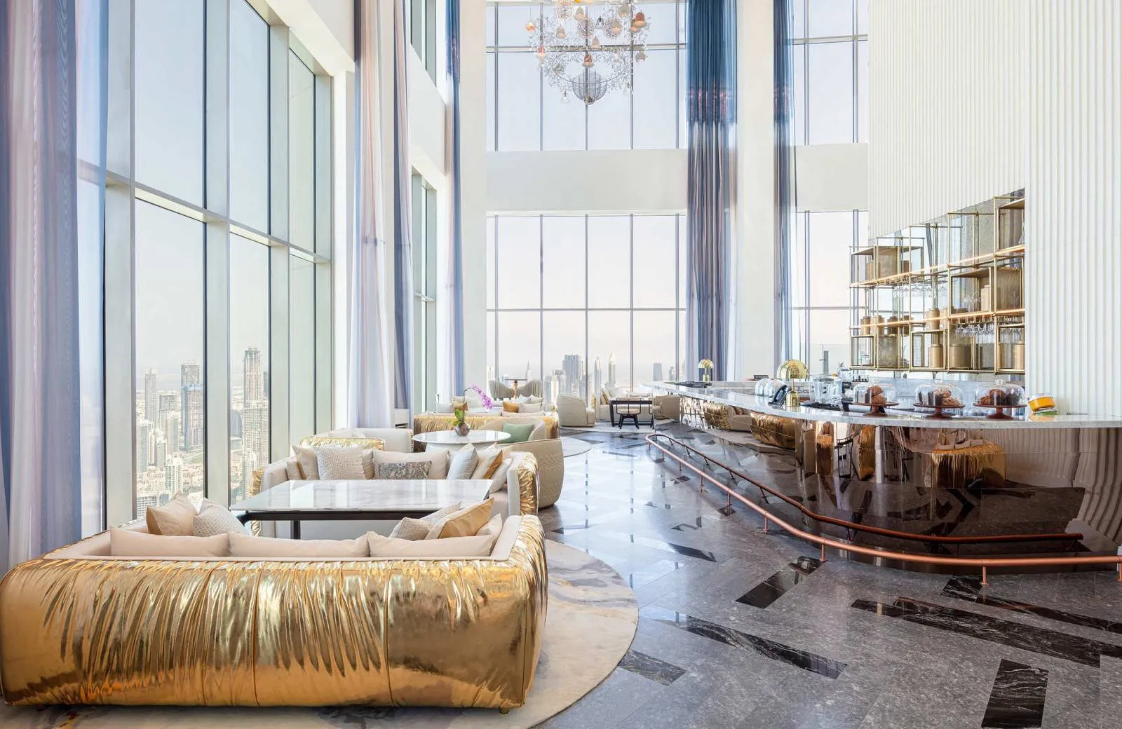 SLS Hotel & Residences Dubai 5*