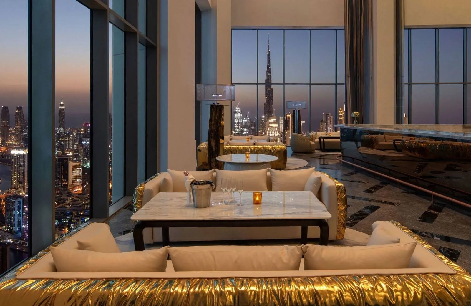 SLS Hotel & Residences Dubai 5*