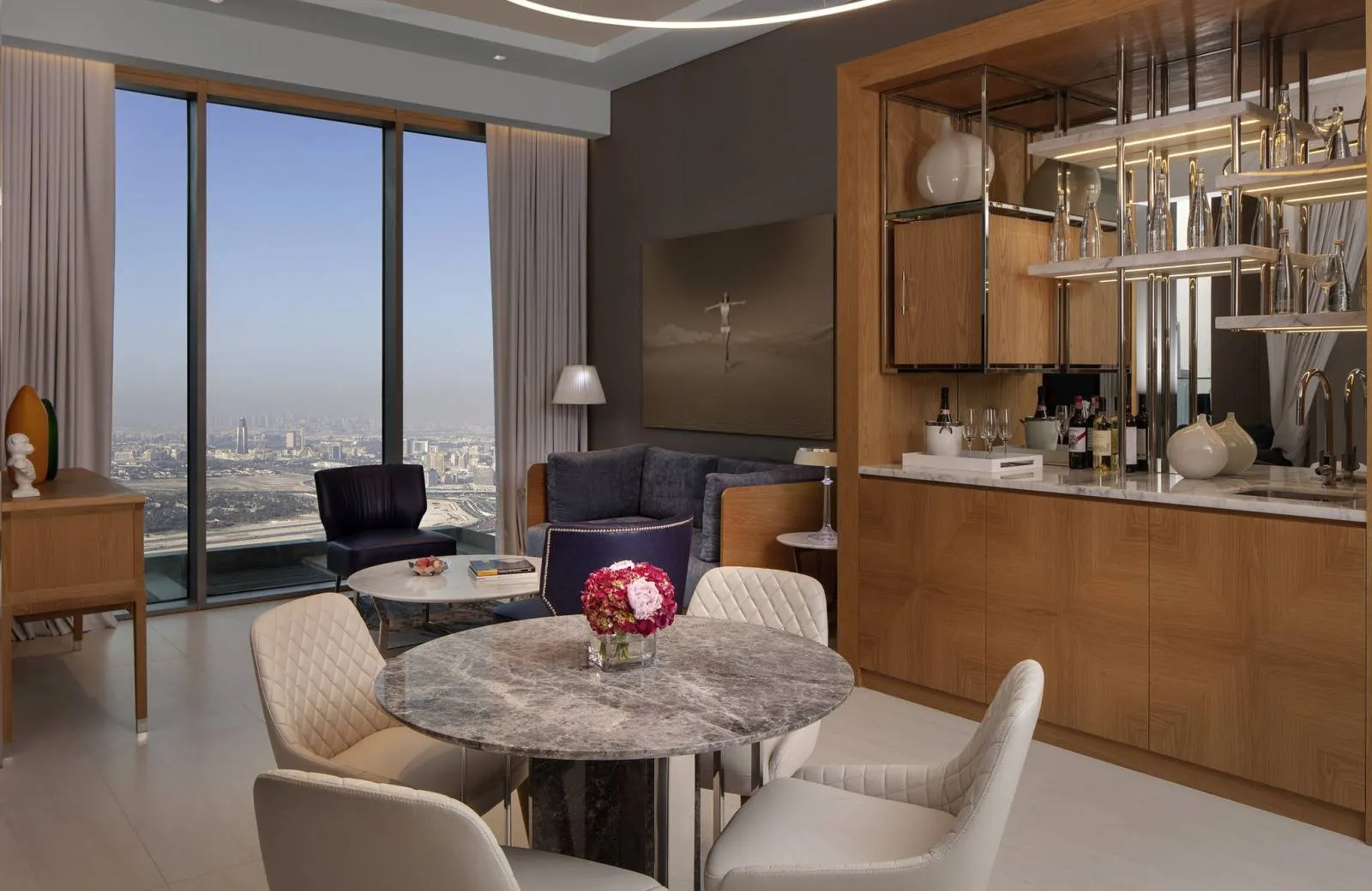 SLS Hotel & Residences Dubai 5*