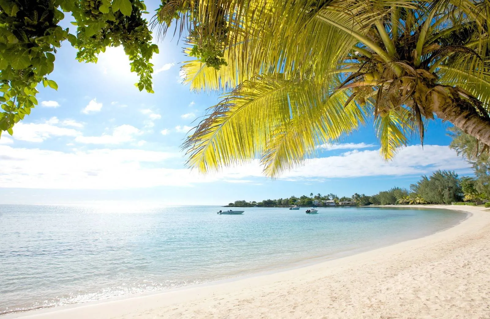 LUX* Grand Baie Resort & Residences 5*