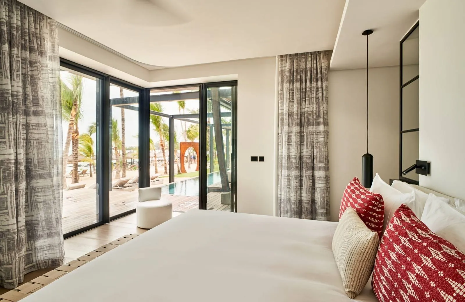 LUX* Grand Baie Resort & Residences 5*