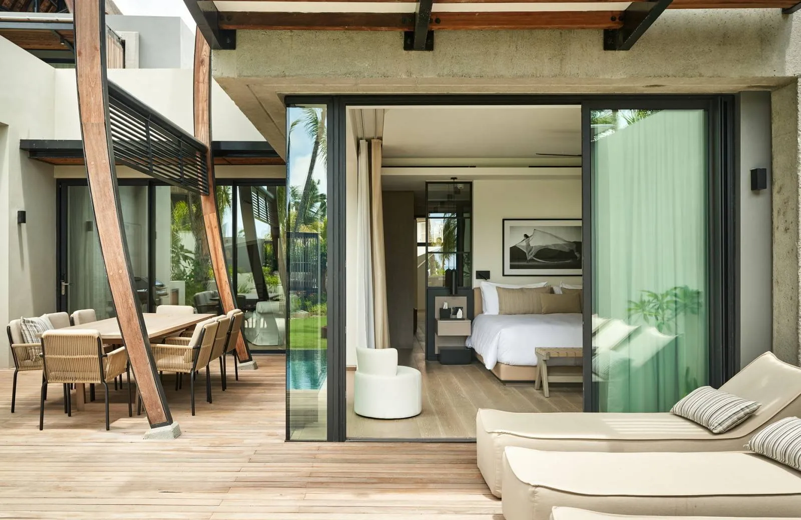 LUX* Grand Baie Resort & Residences 5*