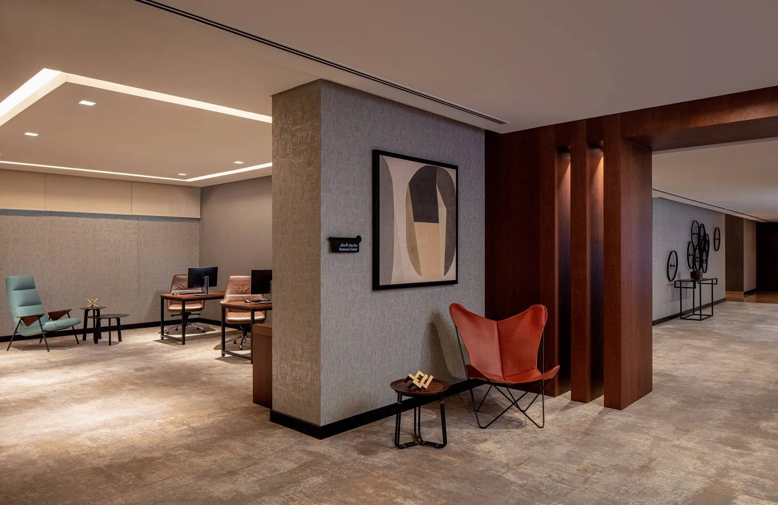 DoubleTree by Hilton Dubai M square Hotel & Residences 5*