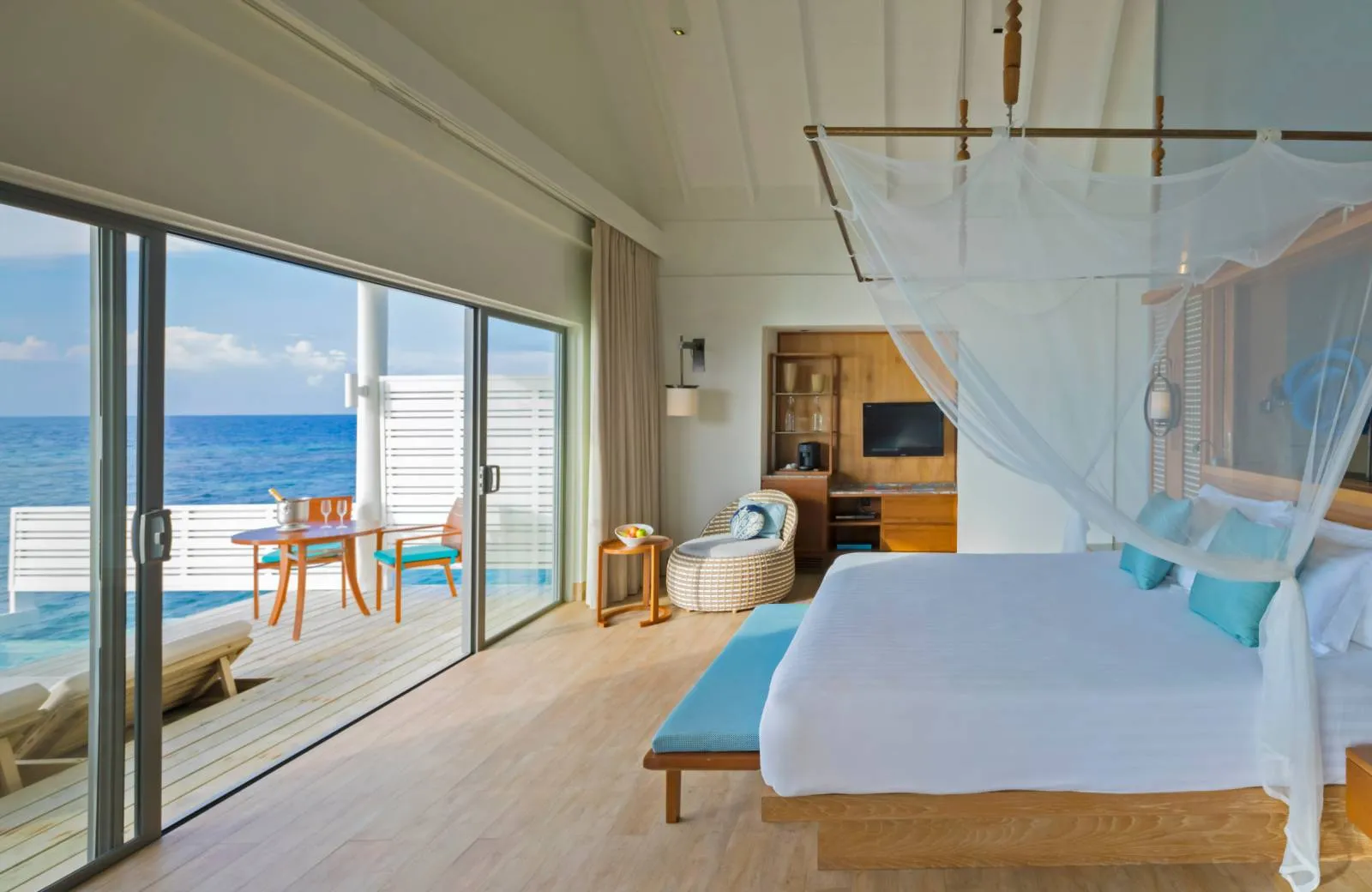 Machchafushi Island Resort & Spa Maldives (ex. Centara Grand Island) 5*