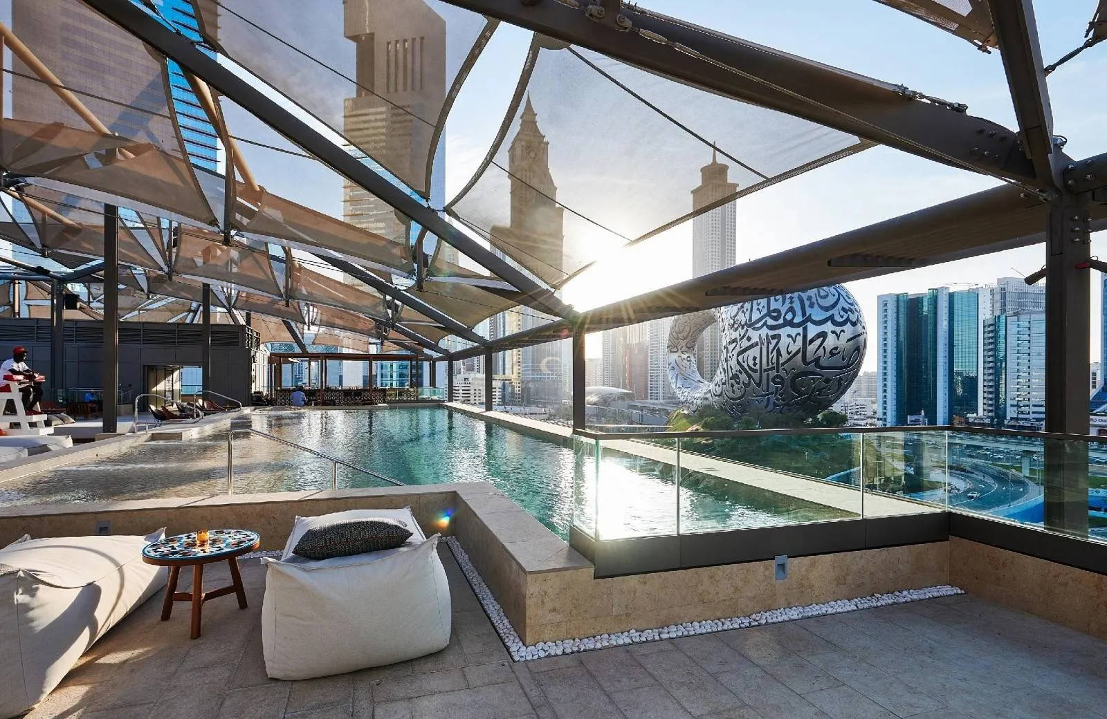 25hours Hotel One Central 5*