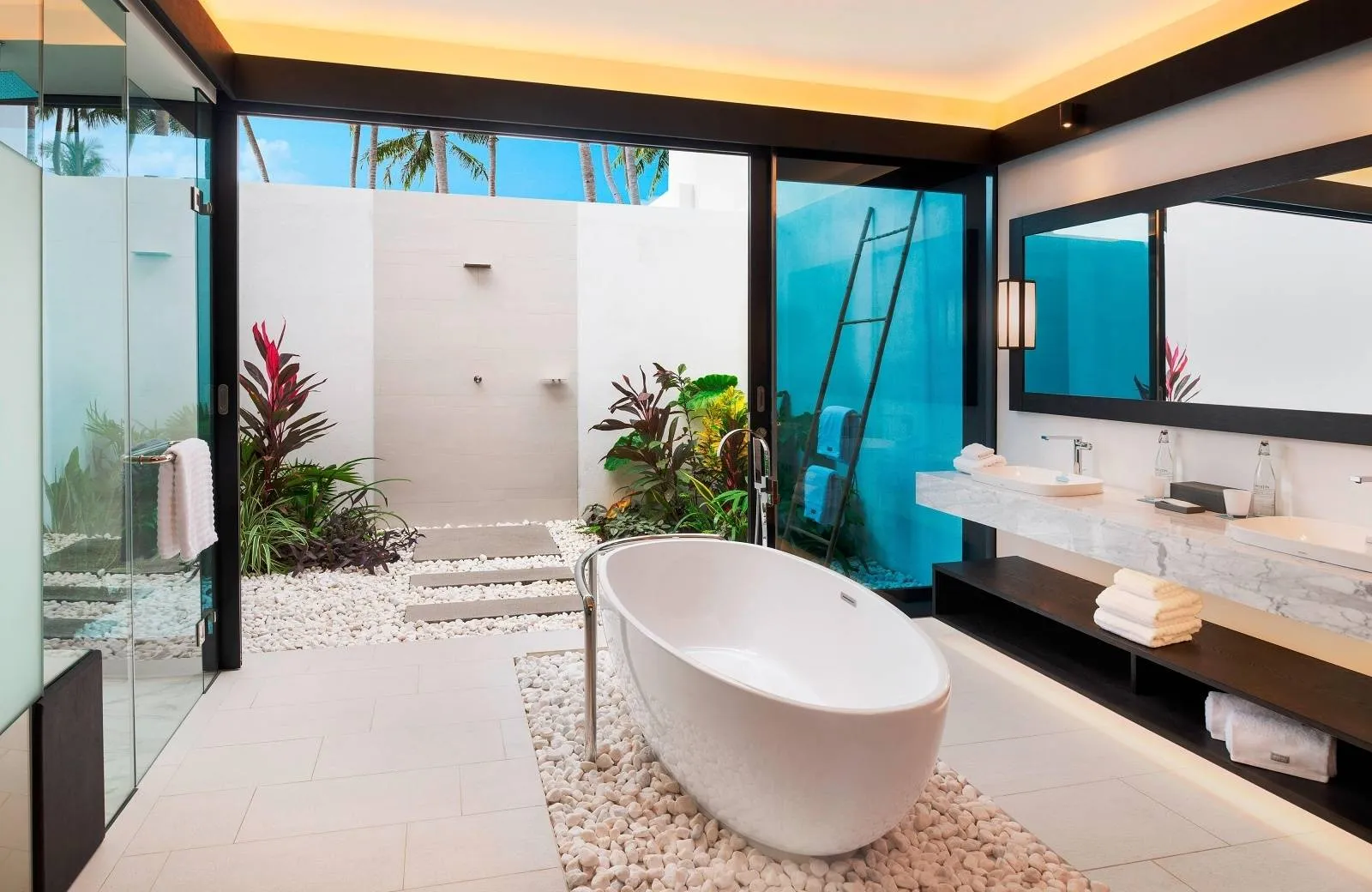 The Westin Maldives Miriandhoo Resort 5*