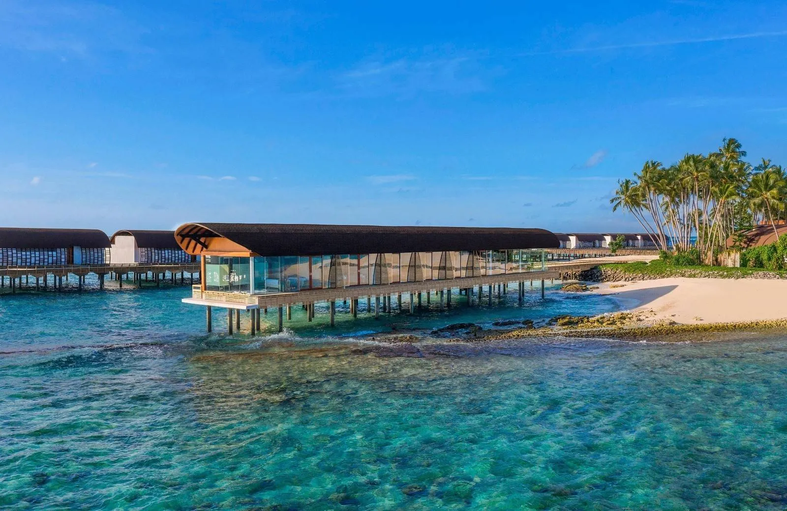 The Westin Maldives Miriandhoo Resort 5*