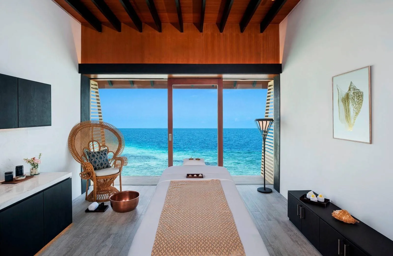 The Westin Maldives Miriandhoo Resort 5*