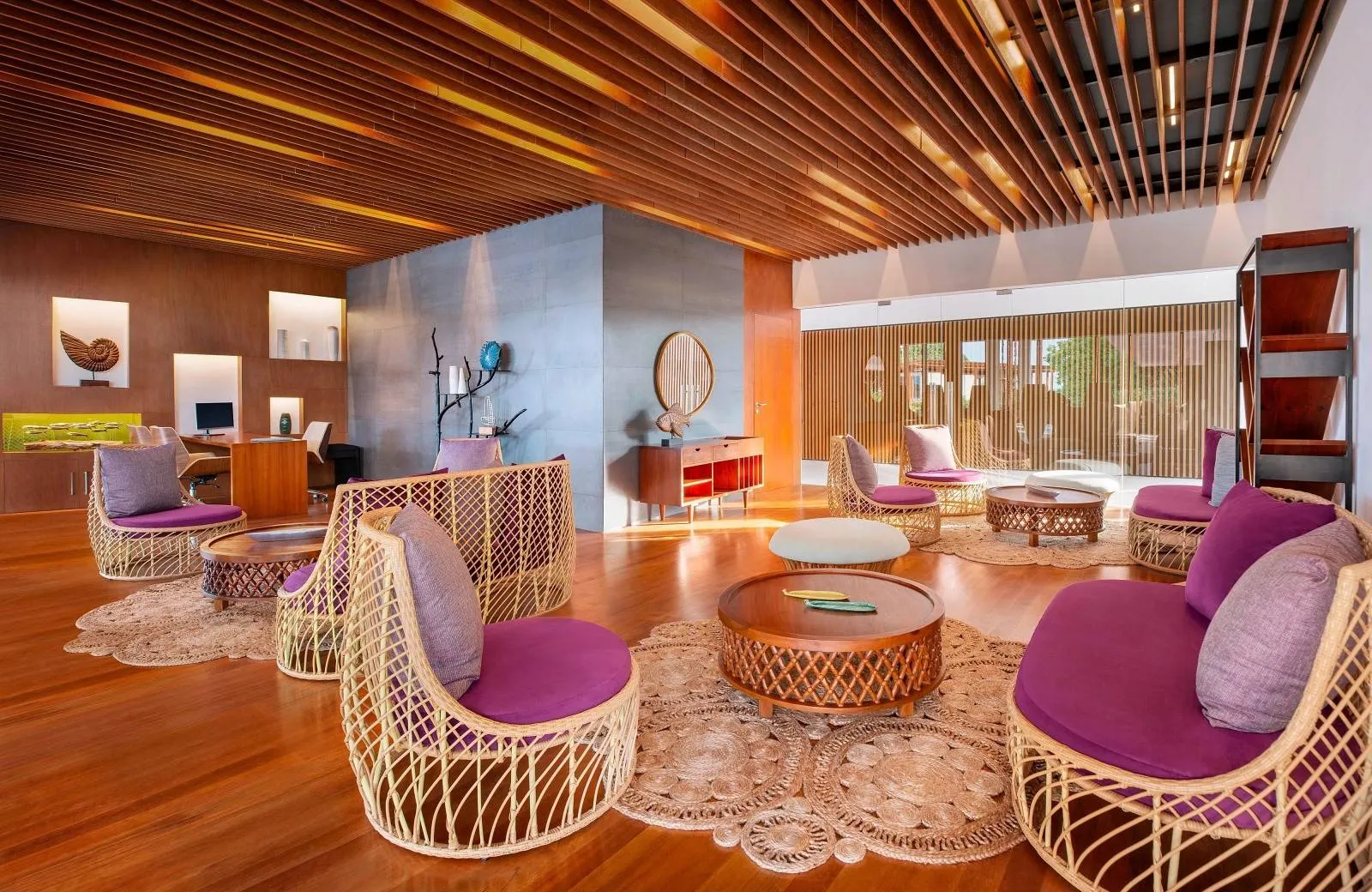 The Westin Maldives Miriandhoo Resort 5*