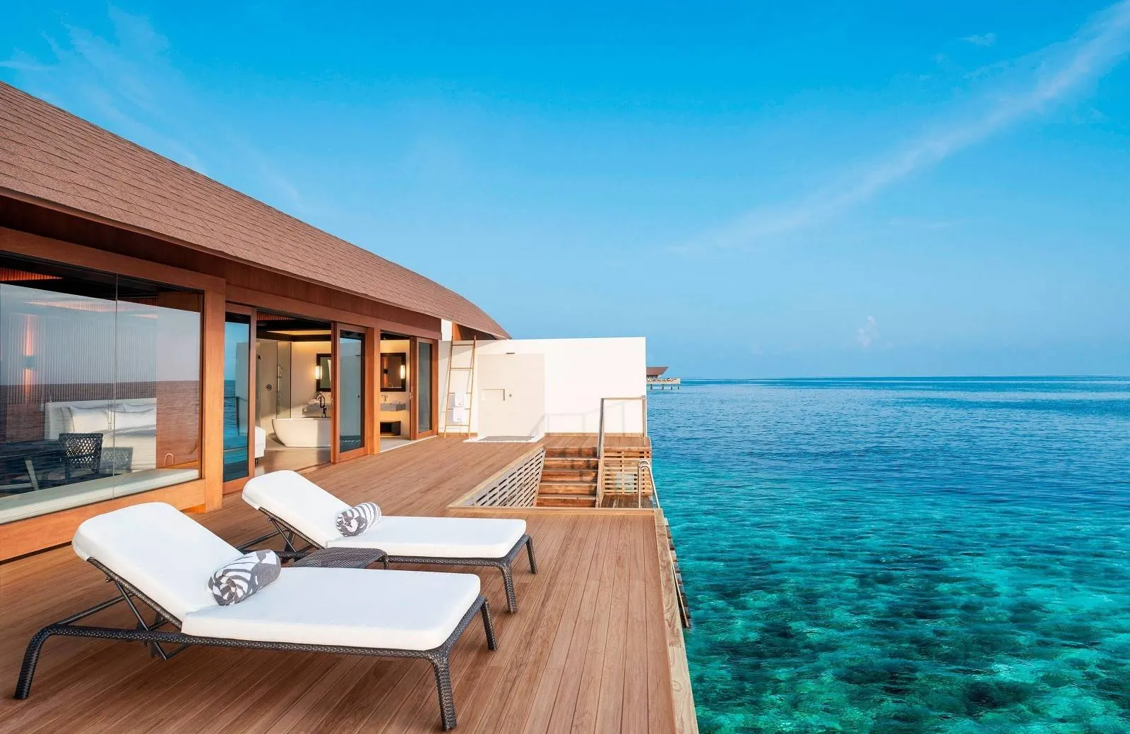 The Westin Maldives Miriandhoo Resort 5*