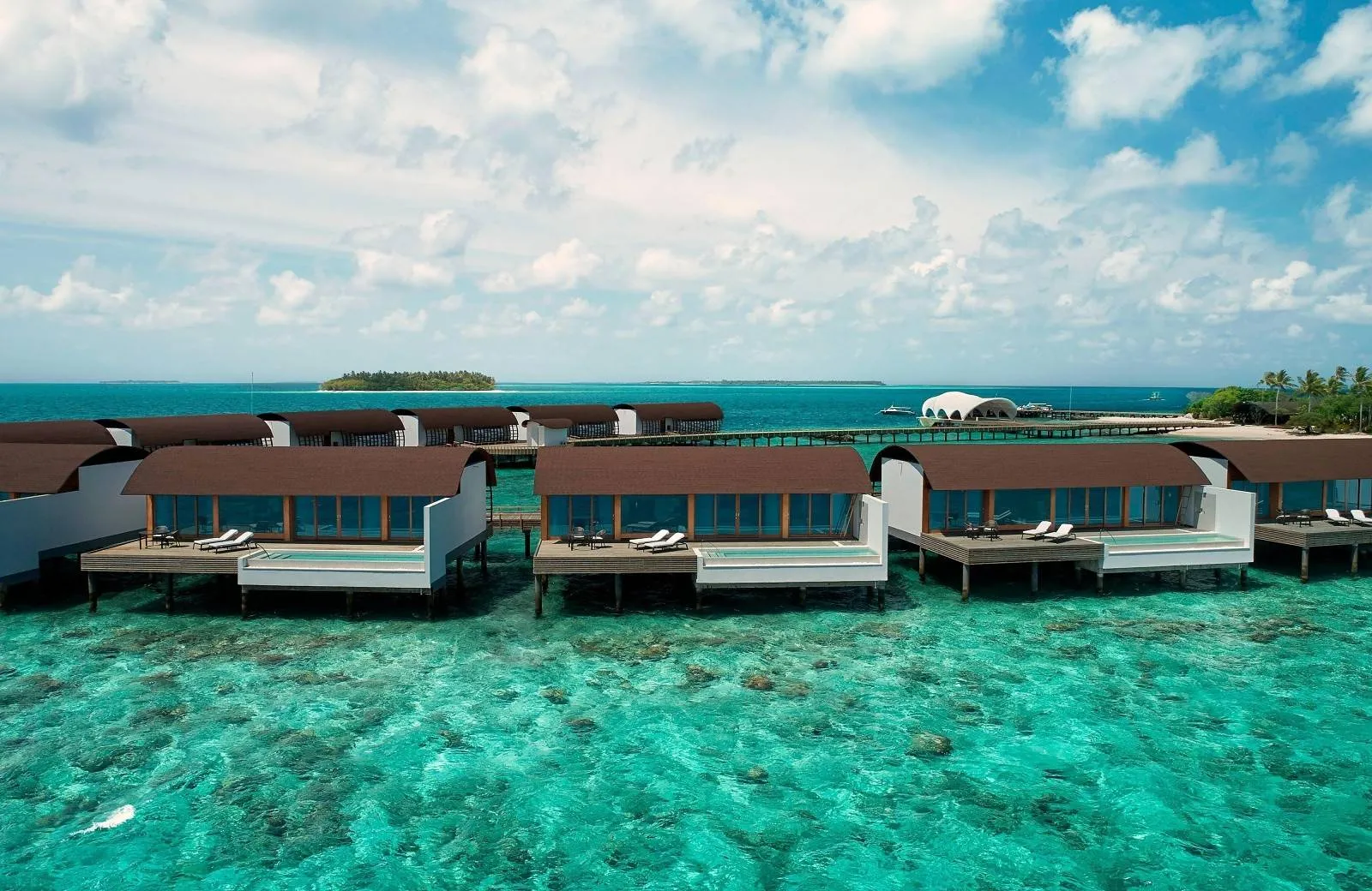The Westin Maldives Miriandhoo Resort 5*