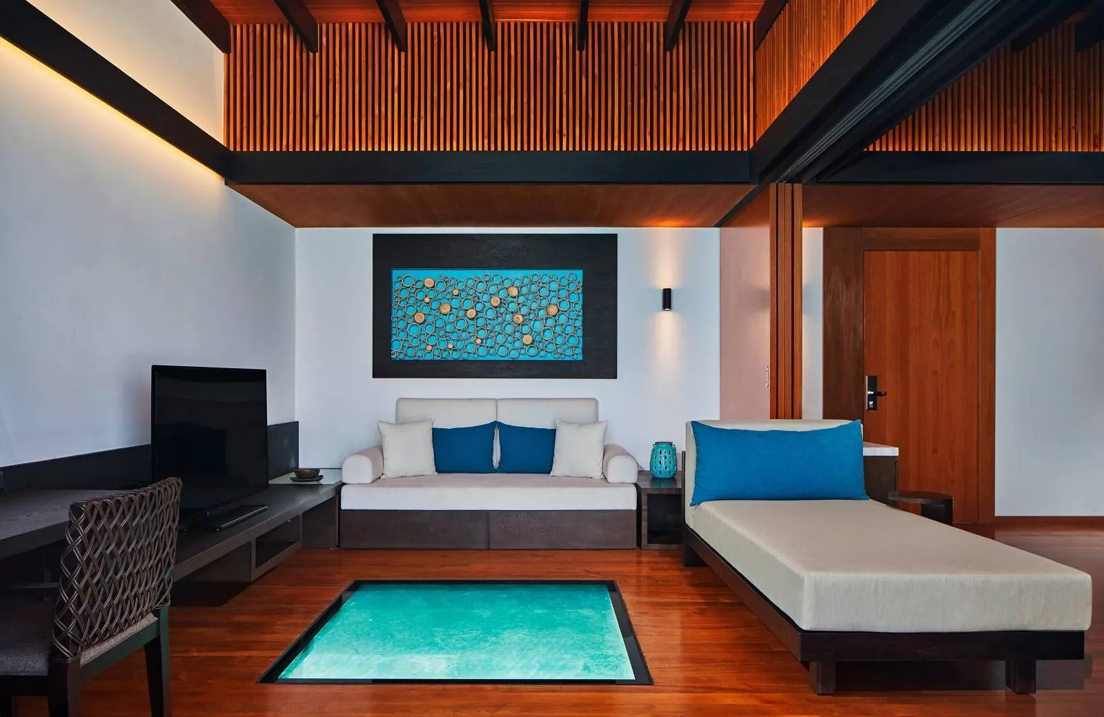 The Westin Maldives Miriandhoo Resort 5*