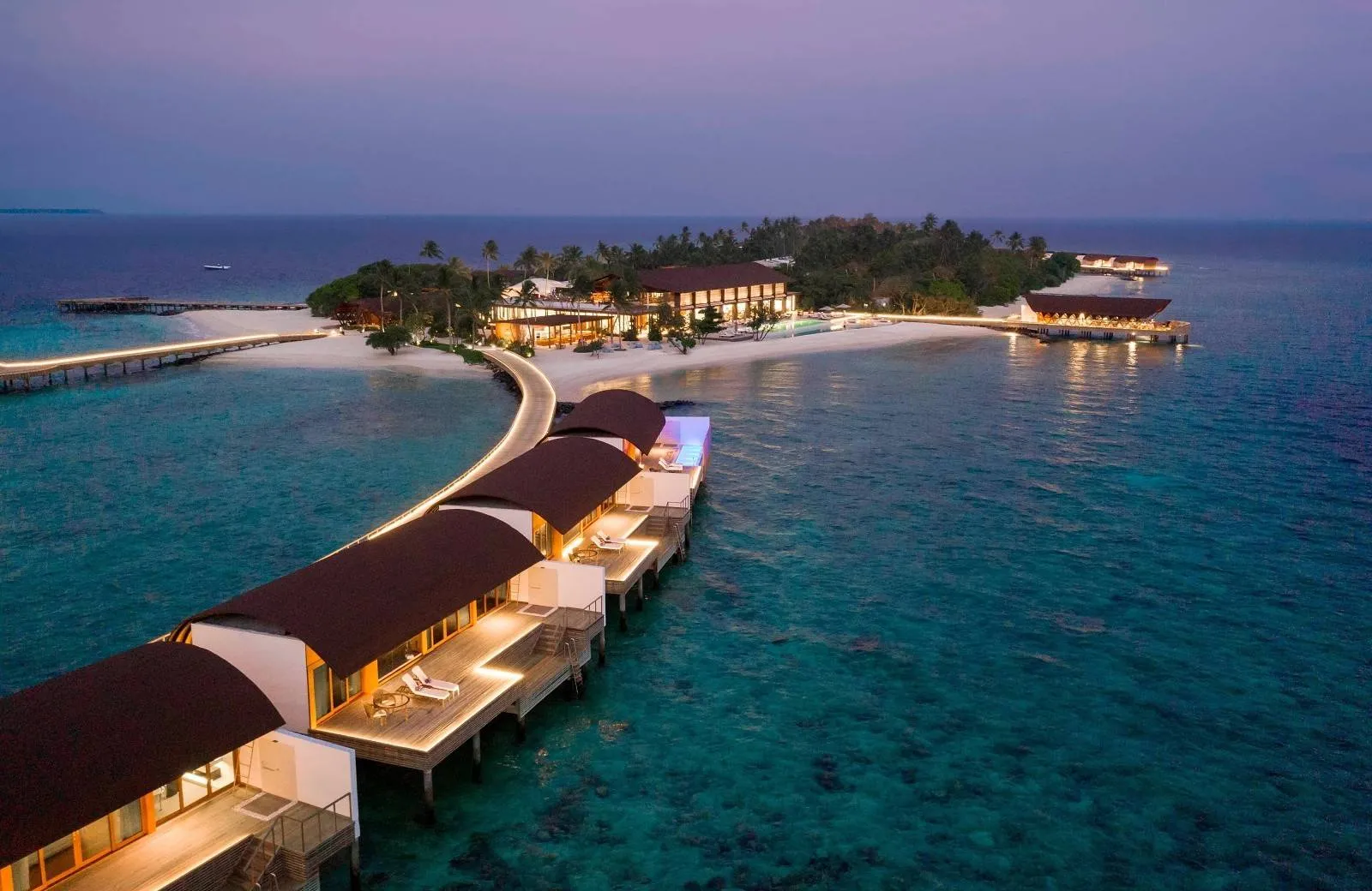The Westin Maldives Miriandhoo Resort 5*