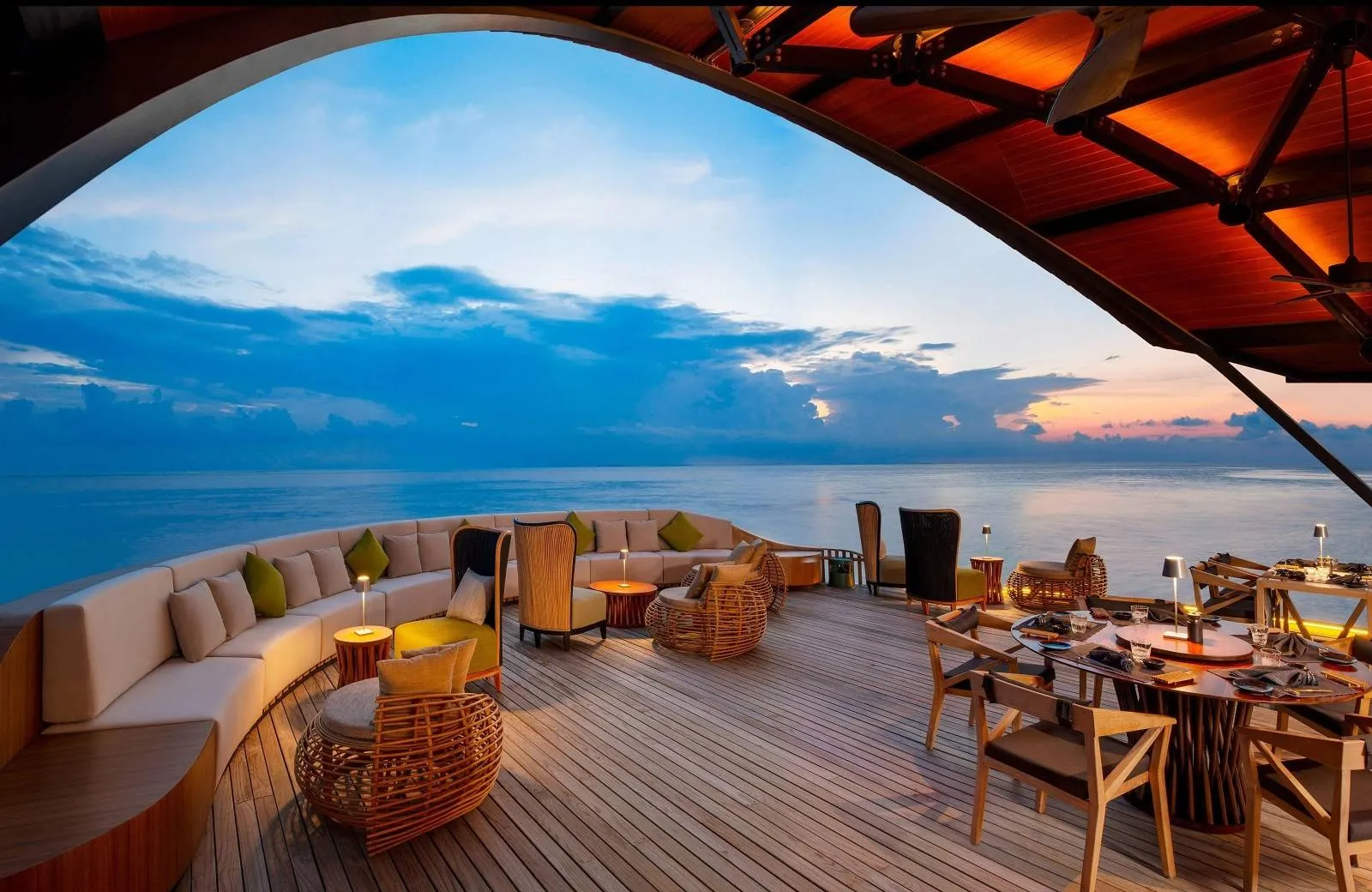 The Westin Maldives Miriandhoo Resort 5*