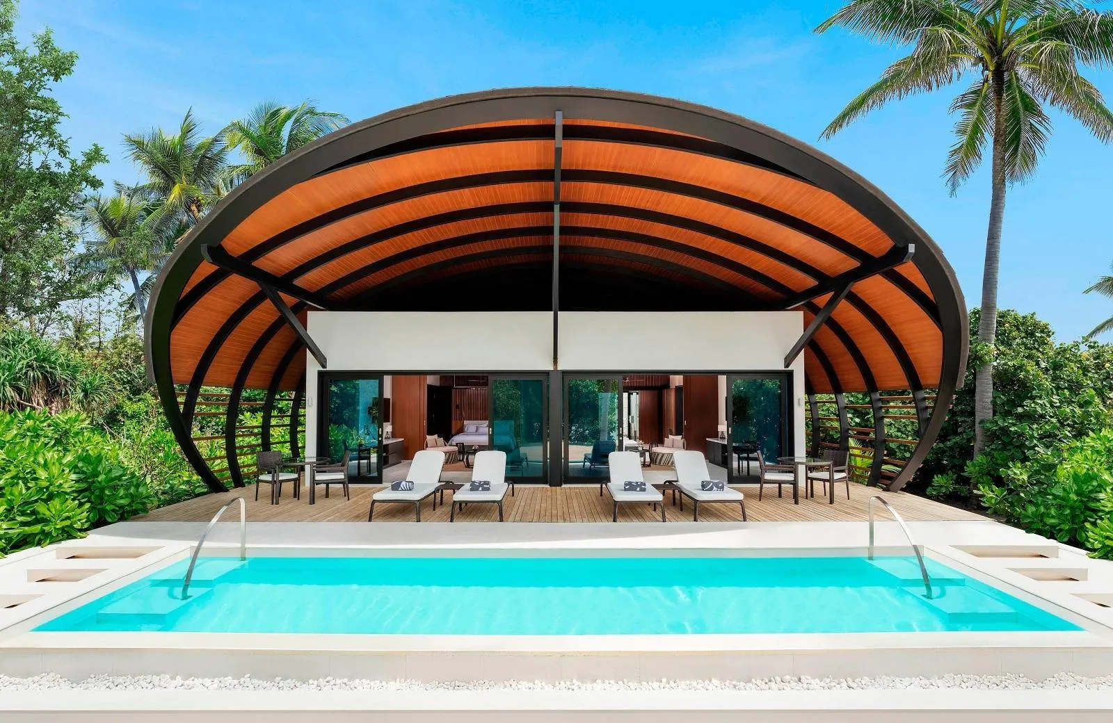 The Westin Maldives Miriandhoo Resort 5*