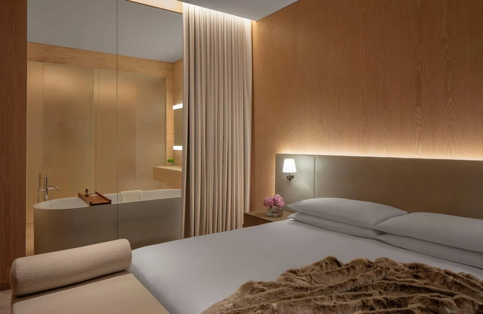 The Dubai EDITION 5*