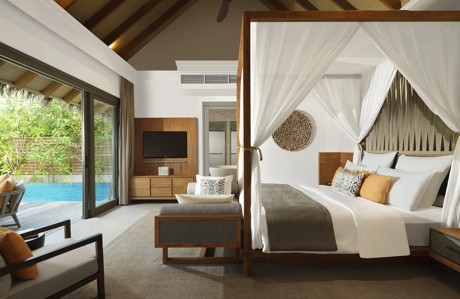 Vakkaru Maldives 5*